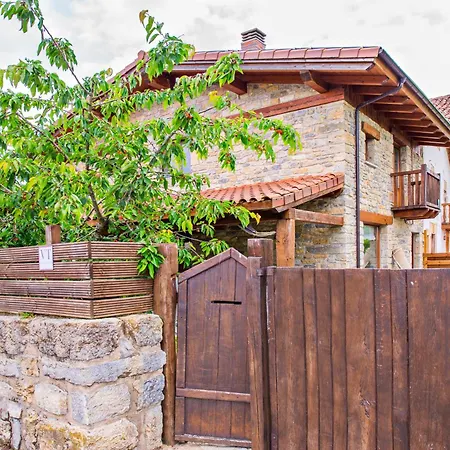 Chalet Egur Etxe I Caserío Vasco I Jardín I Porche I Bbq I Chimenea Zarate